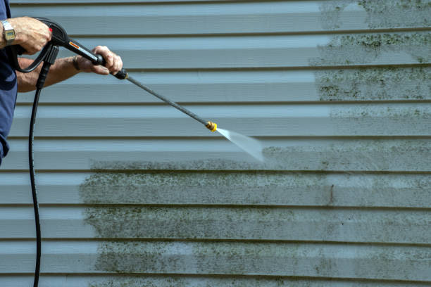 Why Choose Our Certified Pressure Washing Experts for Your Project Needs in Williamsburg, IA?