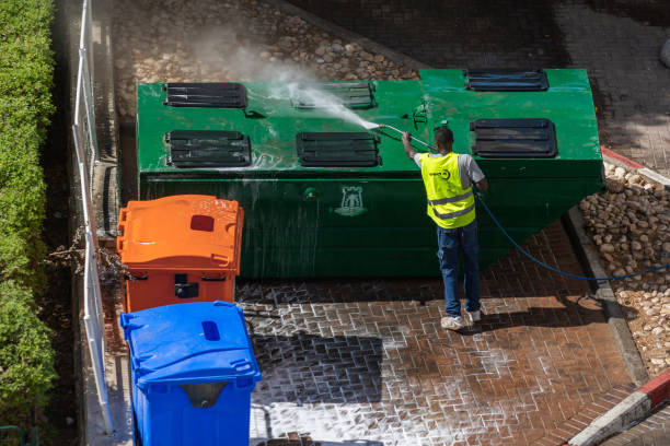 Best Garage Pressure Washing  in Willmsburg, IA